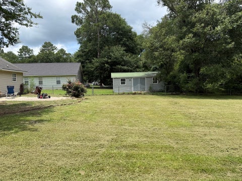 Tiny photo for 64 Edinburgh Drive, Tifton, GA 36793 (MLS # 142768)