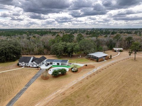 8774 Antioch Rd Adel GA 31620
