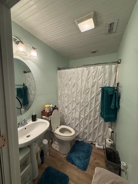 Tiny photo for 668 Ten Mile Rd, Fitzgerald, GA 31750 (MLS # 143199)