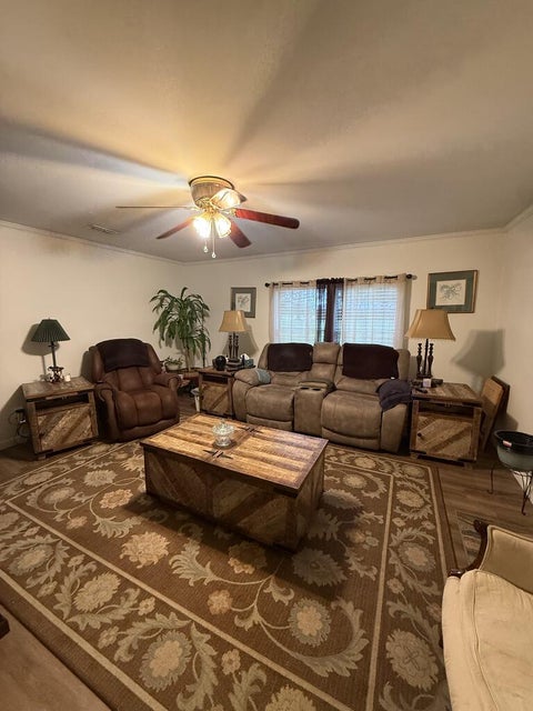 Tiny photo for 668 Ten Mile Rd, Fitzgerald, GA 31750 (MLS # 143199)