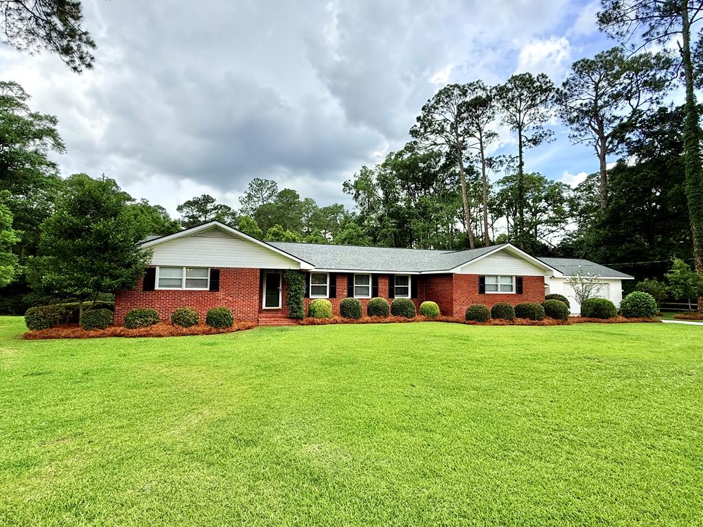 1436 Larkin Ave