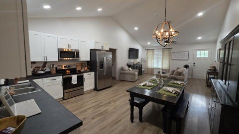 Tiny photo for 478 Ashby DR, Douglas, GA 31533 (MLS # 143106)