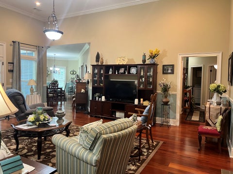 Tiny photo for 12 Fairway Dr, Tifton, GA 31793 (MLS # 142757)