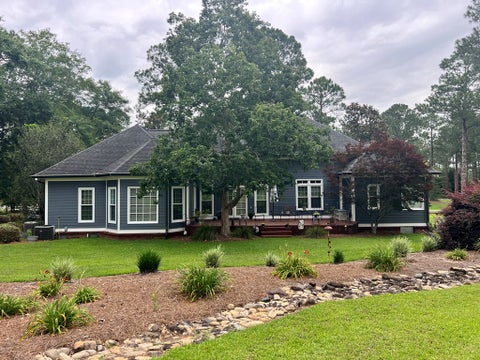 Tiny photo for 12 Fairway Dr, Tifton, GA 31793 (MLS # 142757)