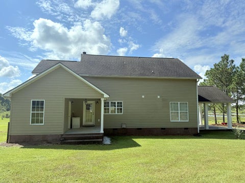 Tiny photo for 907 Lower Rebecca Road, Fitzgerald, GA 31750 (MLS # 143133)