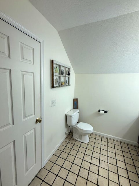 Tiny photo for 907 Lower Rebecca Road, Fitzgerald, GA 31750 (MLS # 143133)