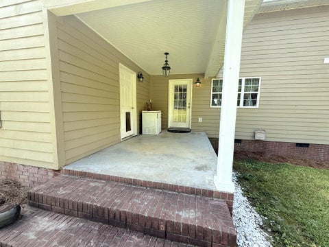 Tiny photo for 907 Lower Rebecca Road, Fitzgerald, GA 31750 (MLS # 143133)