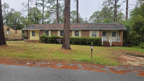 Photo of 2429 University Dr, Valdosta, GA 31601 (MLS # 139094)