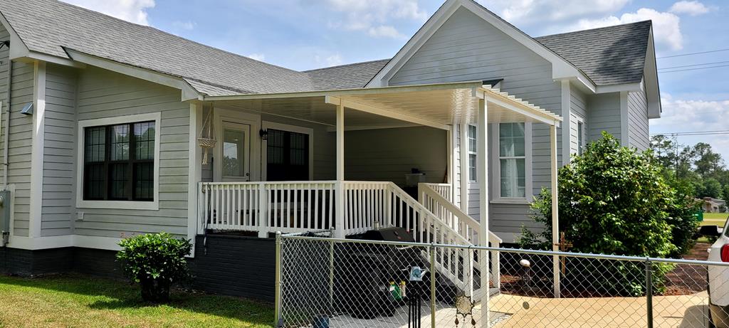 307 E Pinson Street