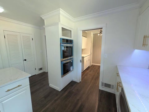 Tiny photo for 911 W Roanoke Drive Ext, Fitzgerald, GA 31750 (MLS # 143214)