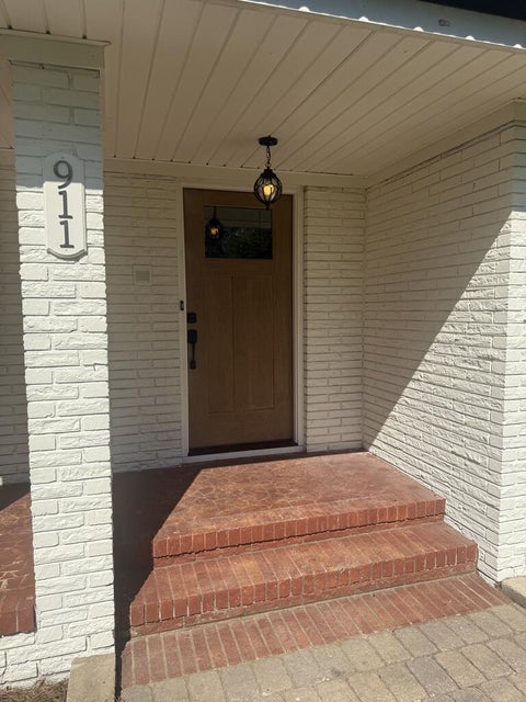 Tiny photo for 911 W Roanoke Drive Ext, Fitzgerald, GA 31750 (MLS # 143214)