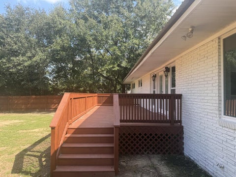 Tiny photo for 911 W Roanoke Drive Ext, Fitzgerald, GA 31750 (MLS # 143214)