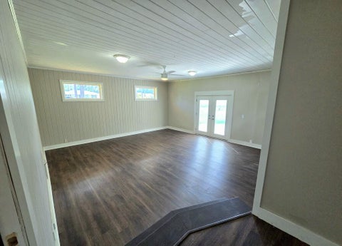 Tiny photo for 911 W Roanoke Drive Ext, Fitzgerald, GA 31750 (MLS # 143214)