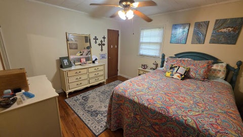 Tiny photo for 124 Third Street, Fitzgerald, GA 31750 (MLS # 143134)