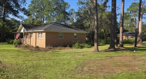 Tiny photo for 124 Third Street, Fitzgerald, GA 31750 (MLS # 143134)