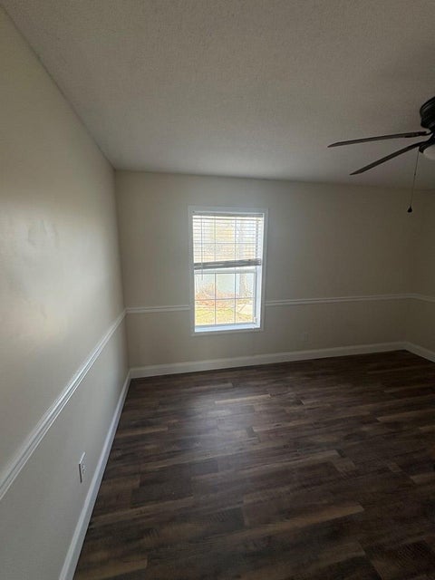 Tiny photo for 894 US Hwy 129, Ray City, GA 31645 (MLS # 142902)