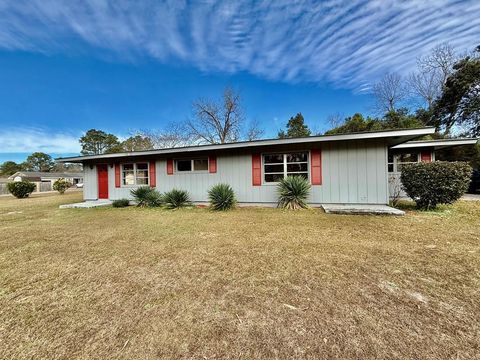 2611 Camellia Drive Tifton GA 31793