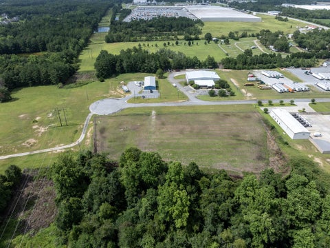 Tiny photo for 0 Union Industrial Way, Tifton, GA 31793 (MLS # 143004)