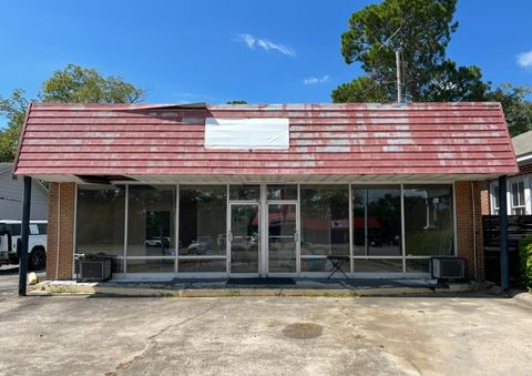 Photo of 503 S Grant Street, Fitzgerald, GA 31750 (MLS # 138935)