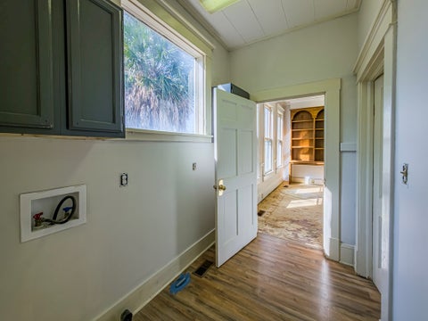 Tiny photo for 218 N Central Ave, Tifton, GA 31794 (MLS # 142786)