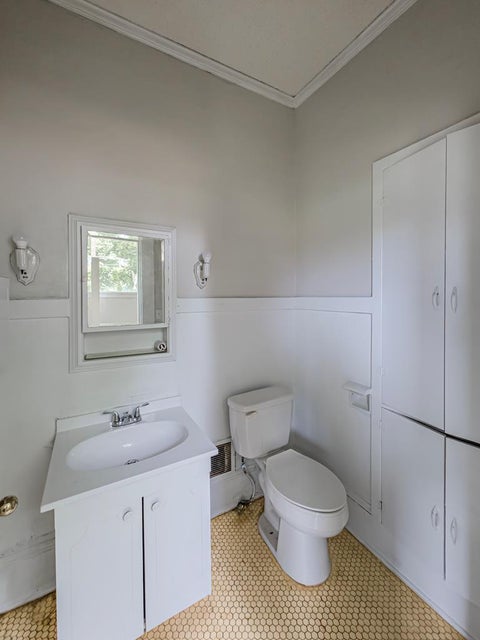 Tiny photo for 218 N Central Ave, Tifton, GA 31794 (MLS # 142786)