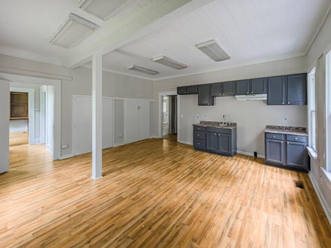 Tiny photo for 218 N Central Ave, Tifton, GA 31794 (MLS # 142786)