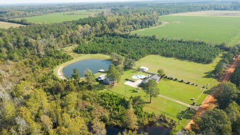 Tiny photo for 808 Dave Bishop Sr Rd, Fitzgerald, GA 31750 (MLS # 143230)
