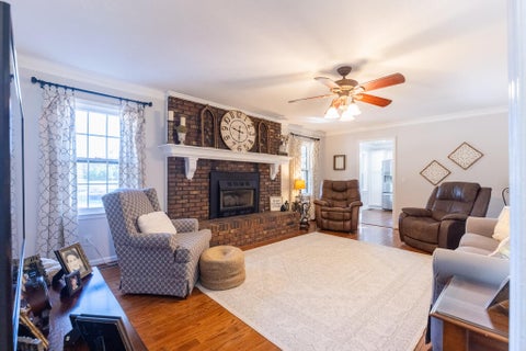 Tiny photo for 808 Dave Bishop Sr Rd, Fitzgerald, GA 31750 (MLS # 143230)