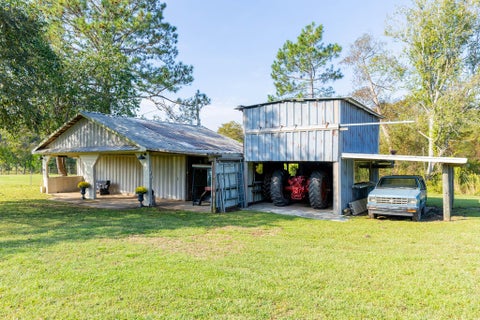 Tiny photo for 808 Dave Bishop Sr Rd, Fitzgerald, GA 31750 (MLS # 143230)