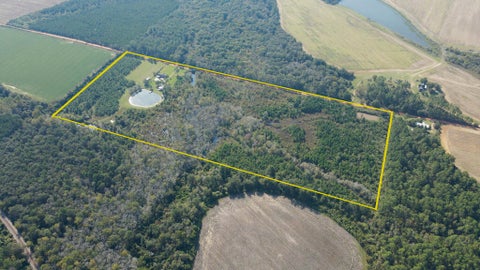 Tiny photo for 808 Dave Bishop Sr Rd, Fitzgerald, GA 31750 (MLS # 143230)