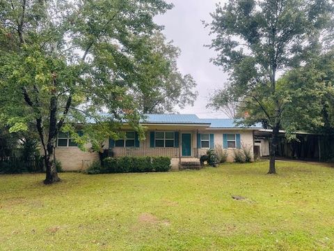 123 Weldon Way Fitzgerald GA 31750