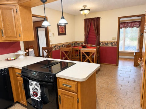 Tiny photo for 4205 Medford Ln, Tifton, GA 31793 (MLS # 143180)