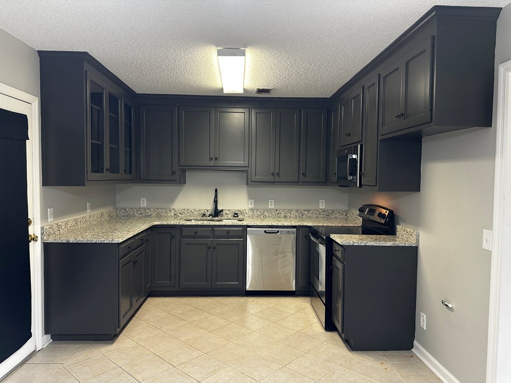 135 Carol Cir