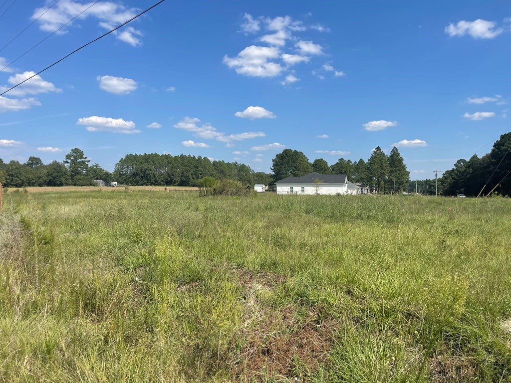 538 Lundy Rd.