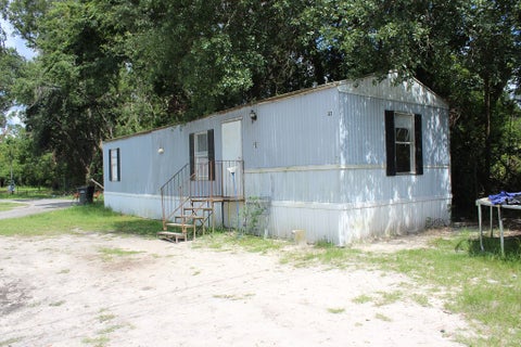 Tiny photo for 33 Peeler Ave, Lakeland, GA 31635 (MLS # 143075)