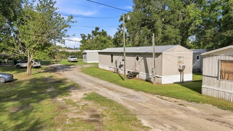 Tiny photo for 33 Peeler Ave, Lakeland, GA 31635 (MLS # 143075)