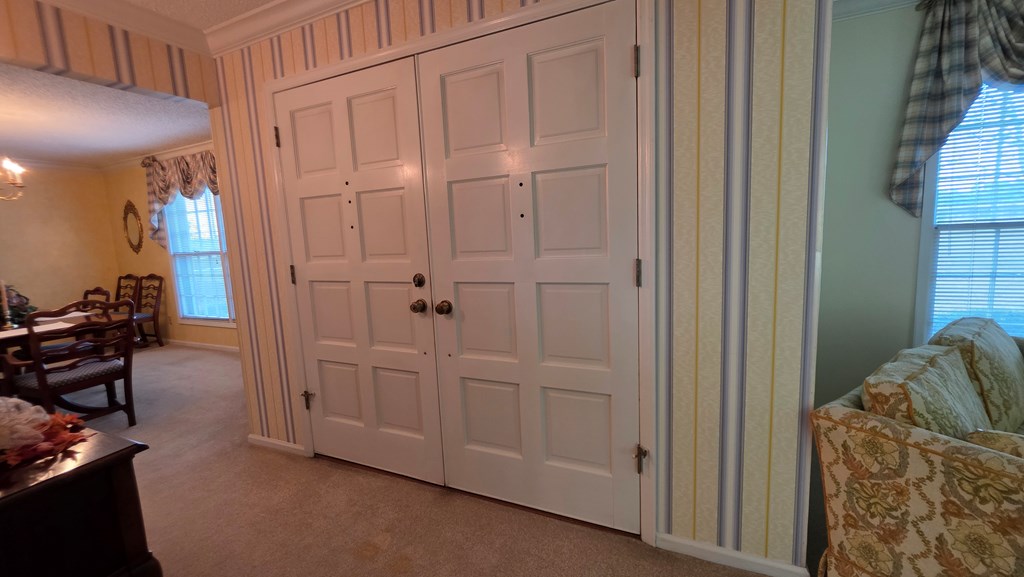 1095 N Merrimac Drive