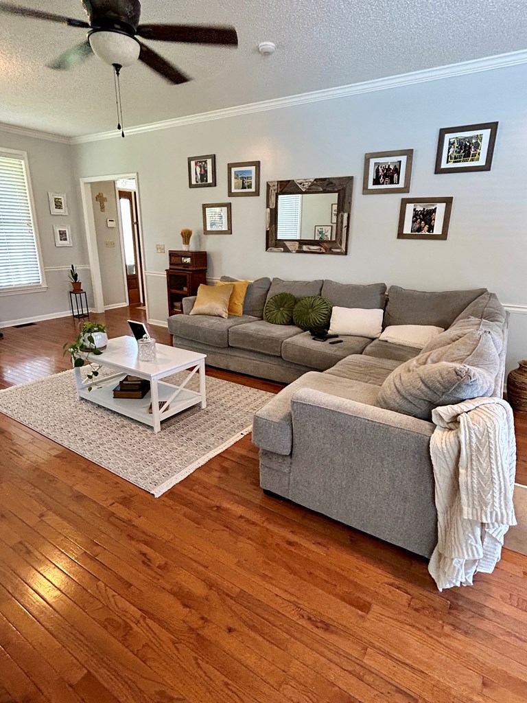 21 Pine Lake Road