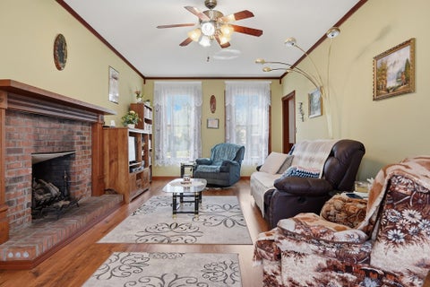 Tiny photo for 215 W Cypress Street, Fitzgerald, GA 31750 (MLS # 142873)
