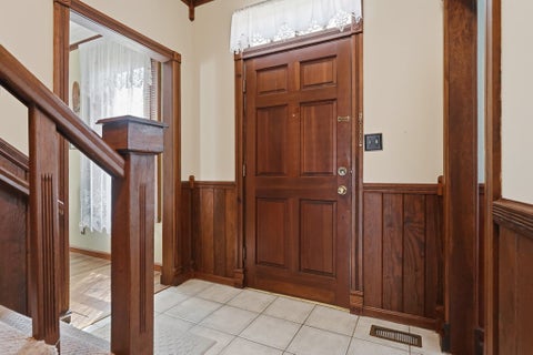 Tiny photo for 215 W Cypress Street, Fitzgerald, GA 31750 (MLS # 142873)