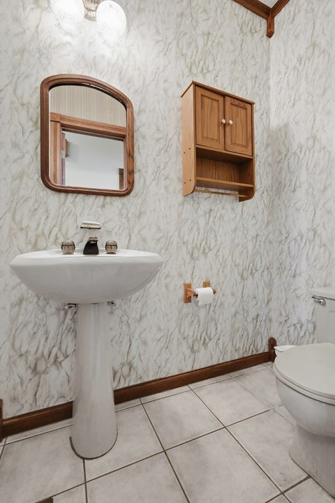Tiny photo for 215 W Cypress Street, Fitzgerald, GA 31750 (MLS # 142873)