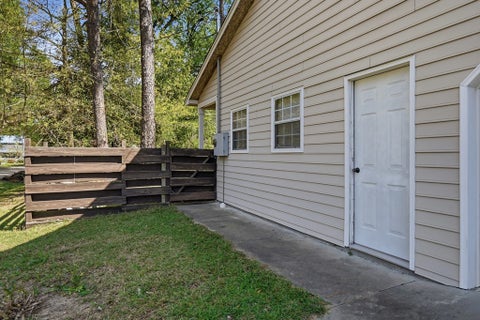 Tiny photo for 215 W Cypress Street, Fitzgerald, GA 31750 (MLS # 142873)