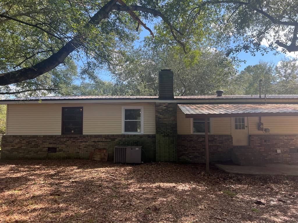371 Lakeview Dr