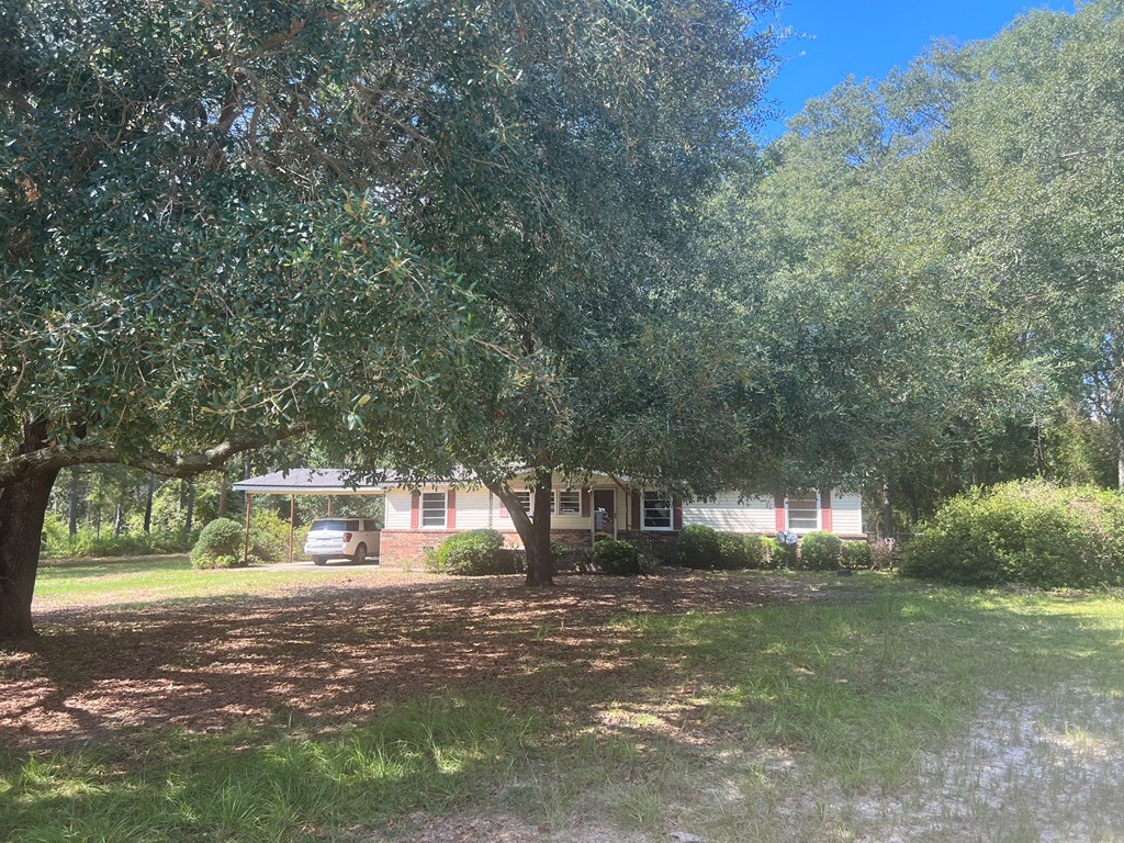 371 Lakeview Dr