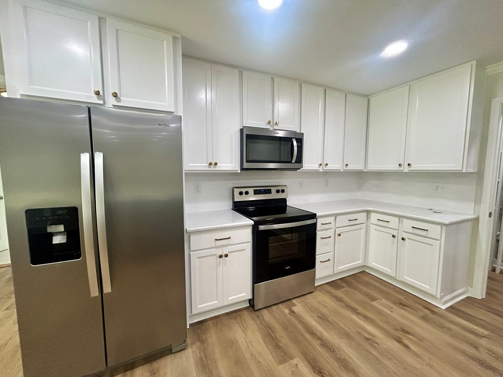 1901 Melba Dr