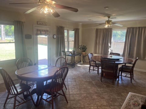 Tiny photo for 2409 N Park Ave, Tifton, GA 31794 (MLS # 143173)
