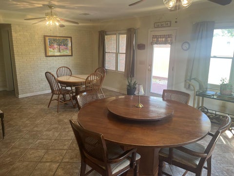 Tiny photo for 2409 N Park Ave, Tifton, GA 31794 (MLS # 143173)