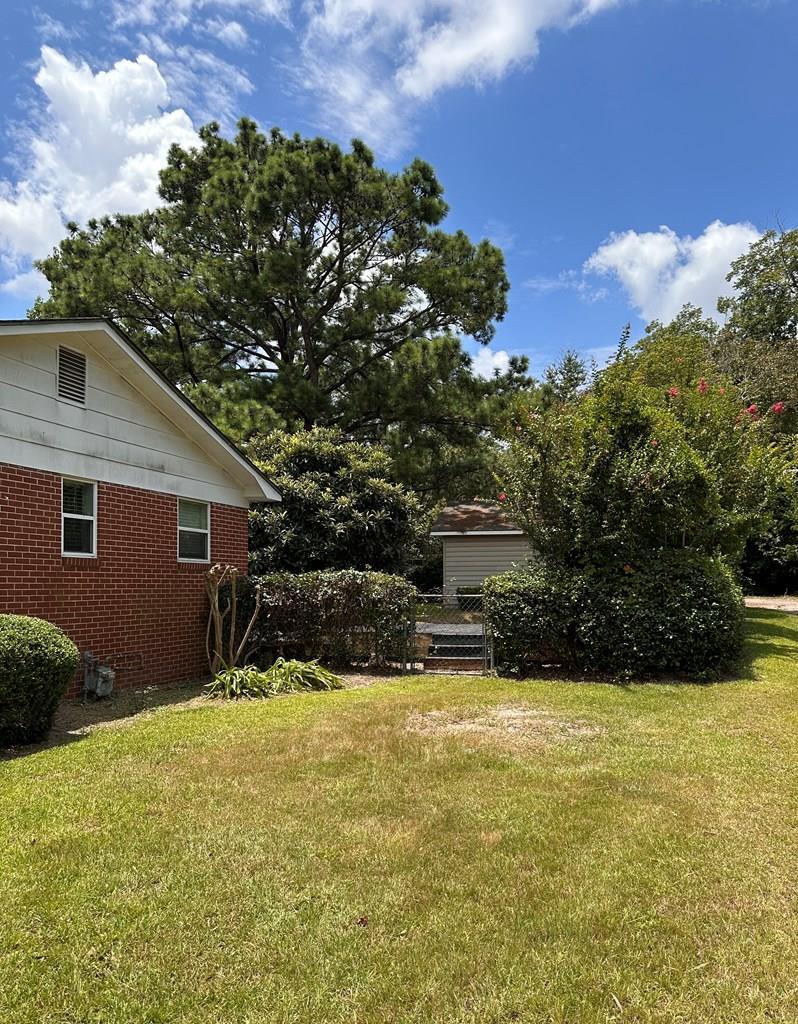 2418 Davis