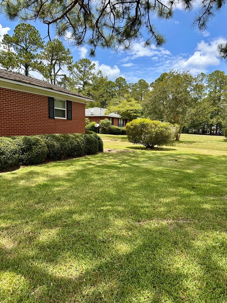 2418 Davis