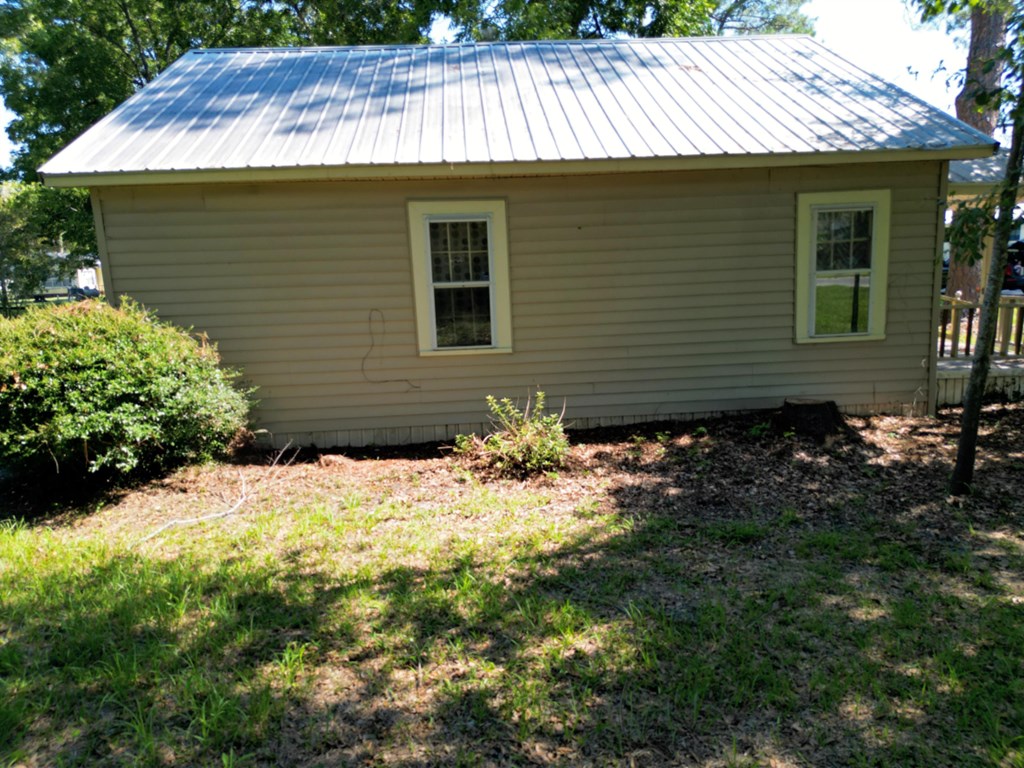 77 South Bobby Street